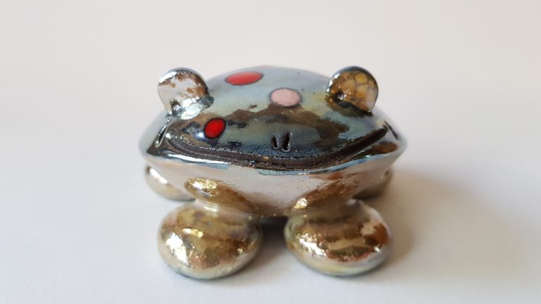 céramique-grenouille-grise-zoom