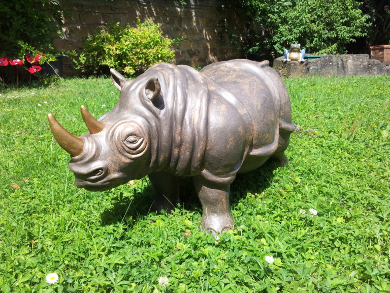 céramique-rhinoceros-geant-face